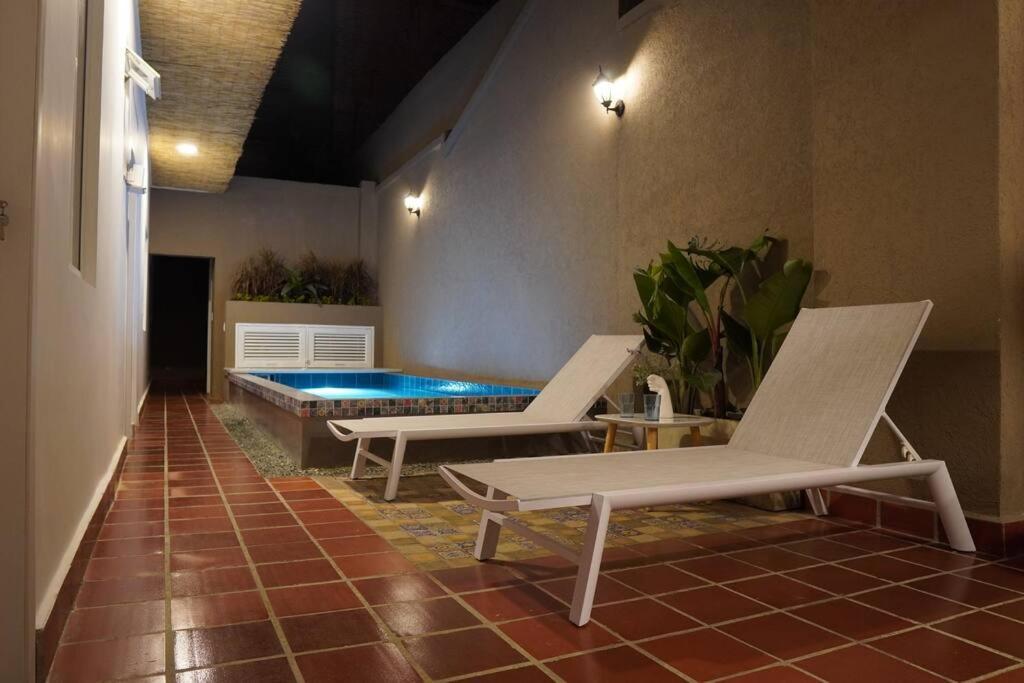 Nueva En San Antonio Cali, La Casa De Tona Villa Exterior foto
